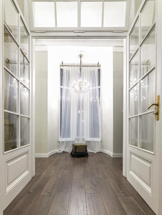 לבוב 3 Room Apartments , Rohatyntsyv Street מראה חיצוני תמונה